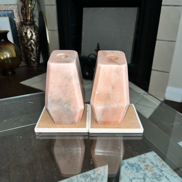 Set of 2 Pink Onyx Candle Holders - Picture 2 of 6